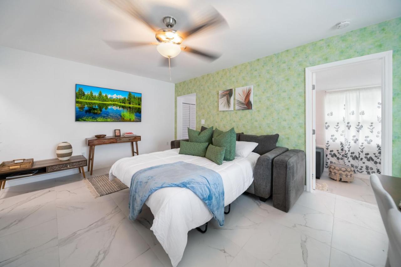 マイアミ Tropical Marlins Houseヴィラ エクステリア 写真